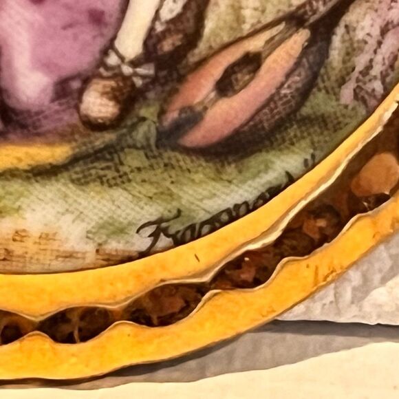 Vintage Fragonard Courting Couple Porcelain Necklace- Hand-Painted Scene - Picture 6 of 6